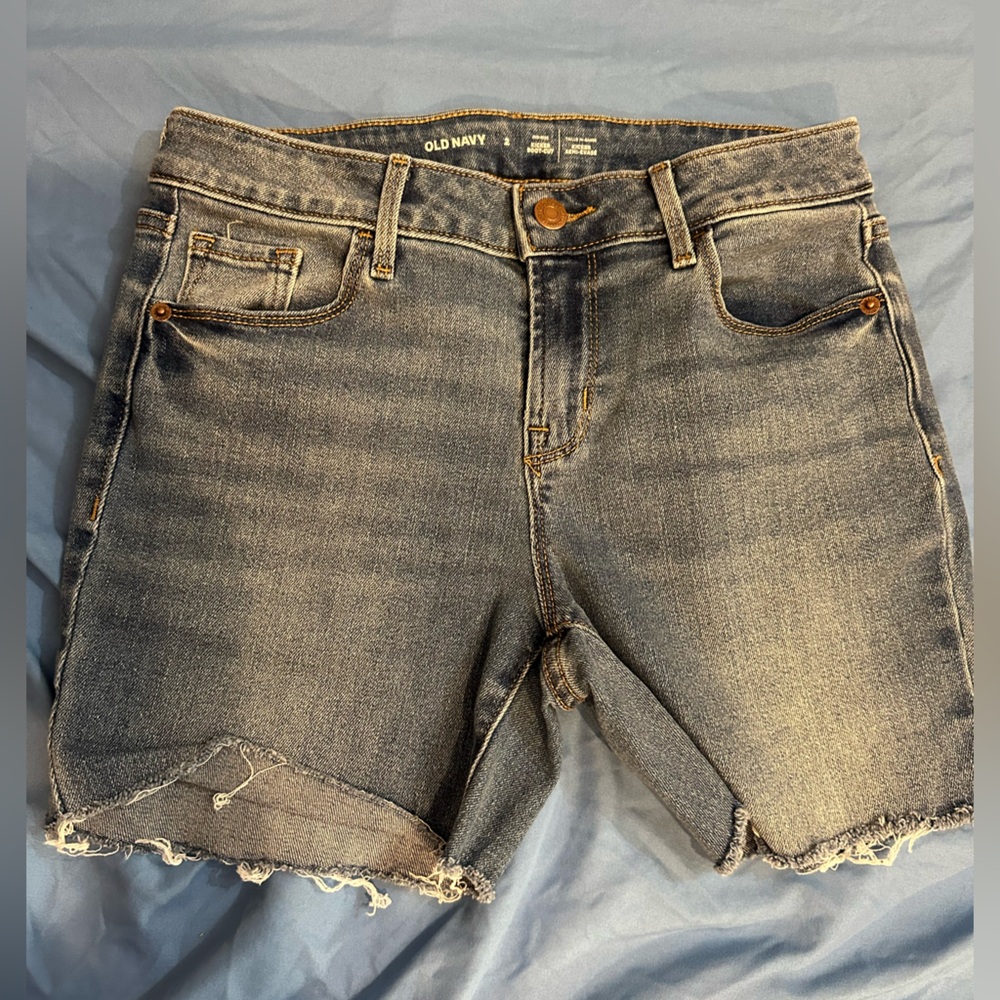 Frayed Hem Denim Shorts